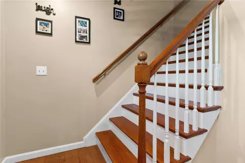 89 Grinnell St, Fall River, MA 02721 photo 12