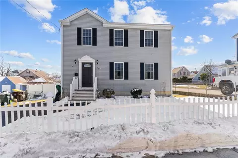 89 Grinnell St, Fall River, MA 02721 photo 1
