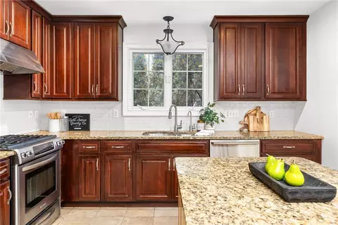 Kitchen - 281 Rochambeau Ave, Providence, RI 02906 photo 3 of 4