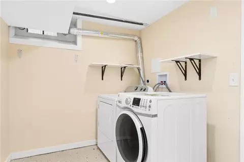 Other - 281 Rochambeau Ave, Providence, RI 02906 photo 7 of 8