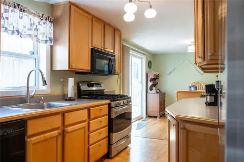 Kitchen - 120 Sutton Rd, Webster, MA 01570 photo 2 of 2