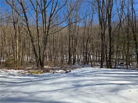 View/Area - 120 Sutton Rd, Webster, MA 01570 photo 3 of 3