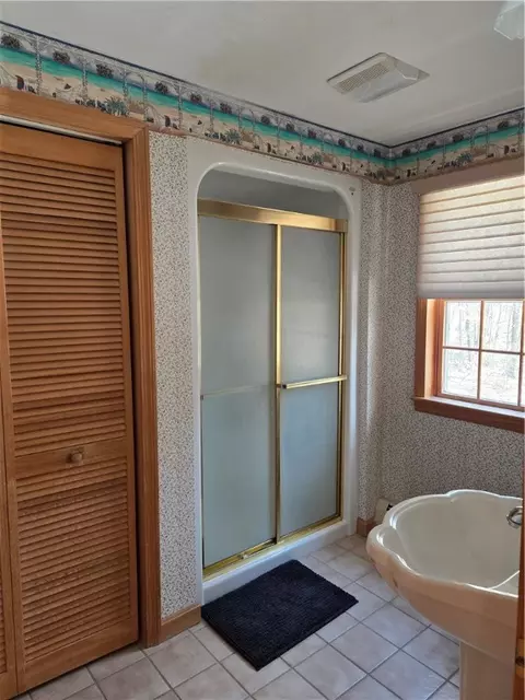 Bath - 120 Sutton Rd, Webster, MA 01570 photo 1 of 5