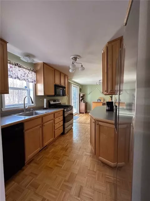Kitchen - 120 Sutton Rd, Webster, MA 01570 photo 1 of 2