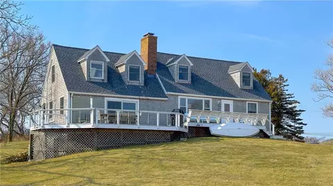569 Isaac Corner Rd, Block Island, RI 02807