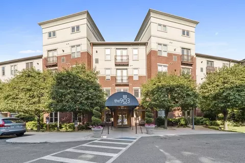 903 Providence Pl #208, Providence, RI 02903