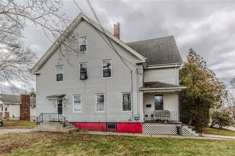 291 Roger Williams Ave, Rumford, RI 02916