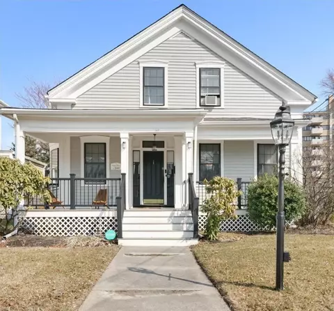 149 Earle St, Woonsocket, RI 02895