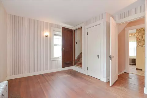 Entry Way - 4 Spruce St, Westerly, RI 02891 photo 2 of 2