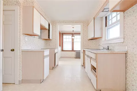 Kitchen - 4 Spruce St, Westerly, RI 02891 photo 1 of 3