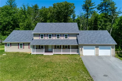 799 Chestnut Hill Rd, Glocester, RI 02814