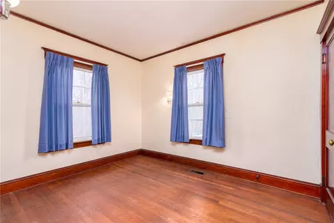 14 Franklin St, Westerly, RI 02891 photo 16