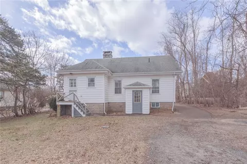 14 Franklin St, Westerly, RI 02891 photo 6