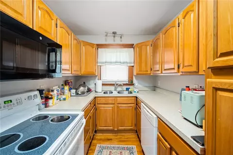 Kitchen - 141 Read Ave, Coventry, RI 02816 photo 3 of 3