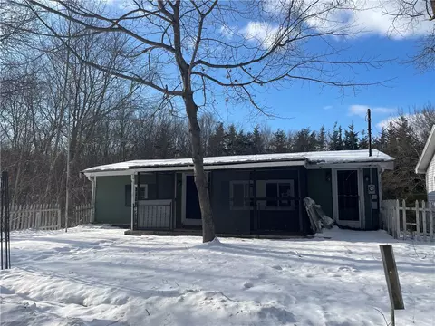 50 Round Lake Dr, Pascoag, RI 02859