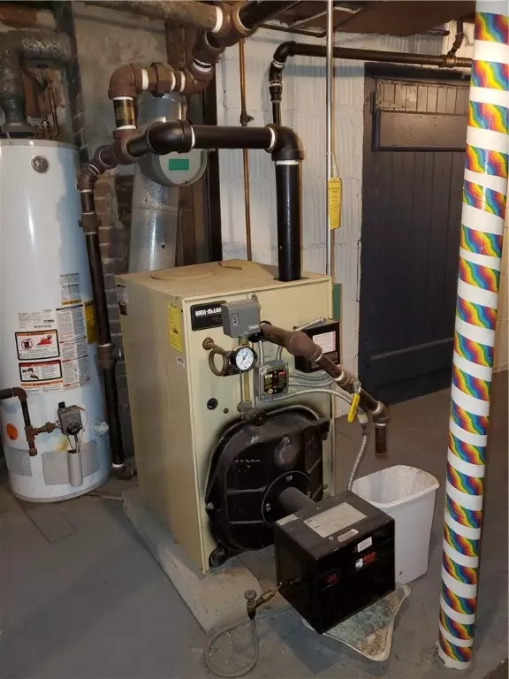 49 Crescent St, Quincy, MA 02169 19 Photos Movoto