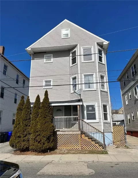 249 Jewett St, Providence, RI 02908