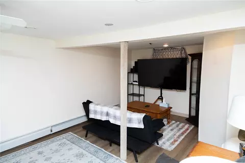 Bedroom - 68 Pell Ave, Warwick, RI 02888 photo 5 of 6