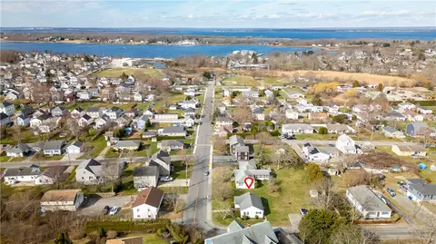 View/Area - 93 Perry St, Bristol, RI 02809 photo 5 of 8