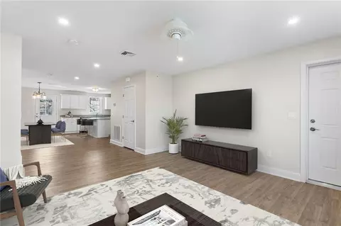 60 Bay Spring Ave #C7, Barrington, RI 02806