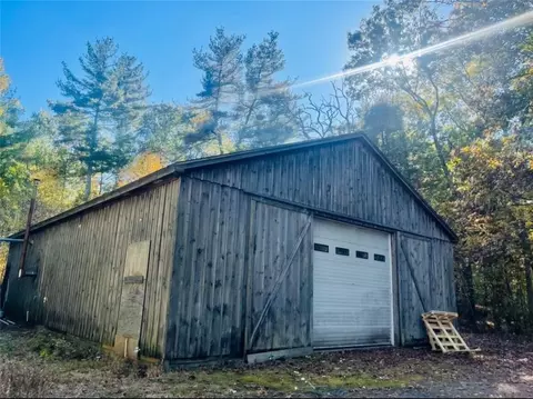 Exterior - 72 Blackinton Dr, Glocester, RI 02814 photo 7 of 10