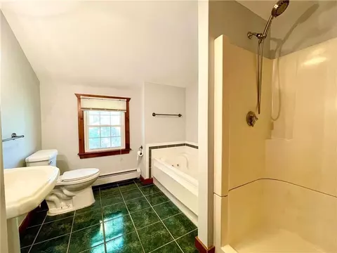Bath - 72 Blackinton Dr, Glocester, RI 02814 photo 5 of 8