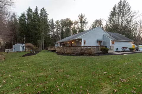 Exterior - 331 Hope Rd, Cranston, RI 02921 photo 14 of 15