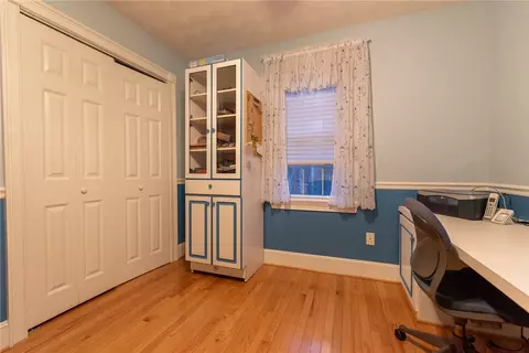 Kitchen - 331 Hope Rd, Cranston, RI 02921 photo 5 of 6