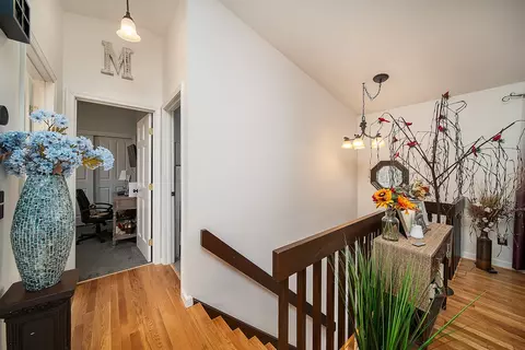 Entry Way - 27 Scranton Ave, Warwick, RI 02888 photo 1 of 1