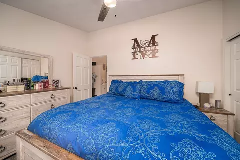 Bedroom - 27 Scranton Ave, Warwick, RI 02888 photo 2 of 6