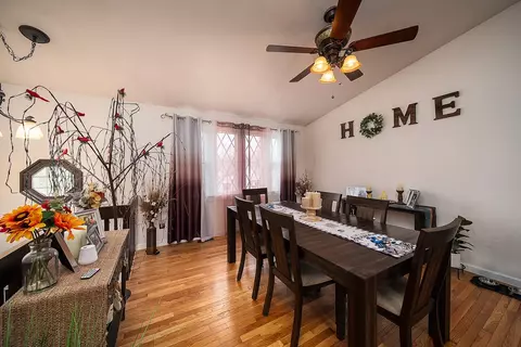Dining - 27 Scranton Ave, Warwick, RI 02888 photo 2 of 3