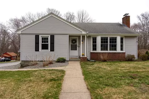19 St Marys Rd, Scituate, RI 02857
