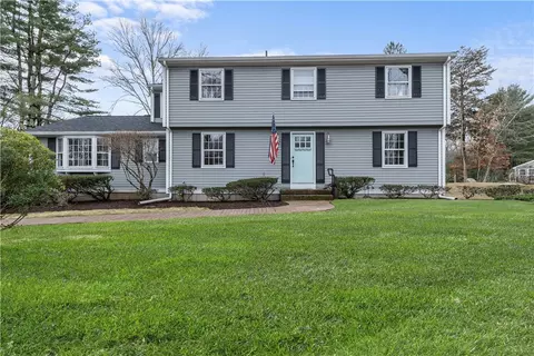 1335 High Hawk Rd, East Greenwich, RI 02818