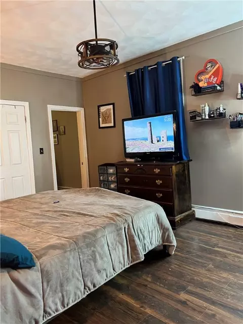 Bedroom - 238 2nd Ave, Woonsocket, RI 02895 photo 7 of 10