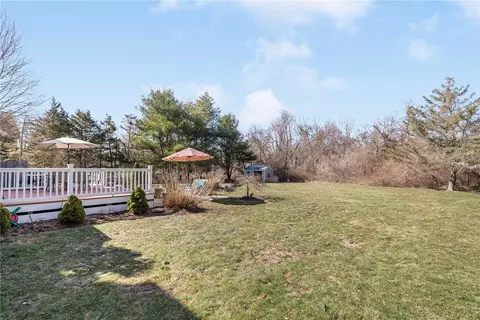 Exterior - 18 Paddock Ct, South Kingstown, RI 02879 photo 7 of 11