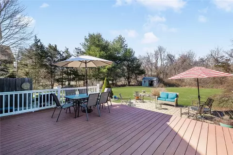 Exterior - 18 Paddock Ct, South Kingstown, RI 02879 photo 6 of 11