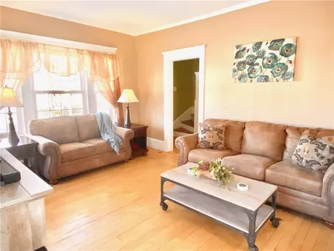 102 Temple St, Woonsocket, RI 02895 photo 8