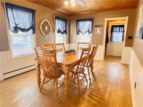 102 Temple St, Woonsocket, RI 02895 photo 9