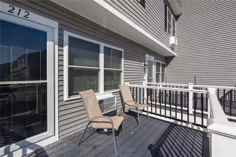 Exterior - 200 Post Rd #212, Warwick, RI 02888 photo 7 of 8