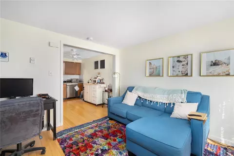 Living - 200 Post Rd #212, Warwick, RI 02888 photo 3 of 6