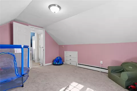Bedroom - 112 River St, Warwick, RI 02888 photo 6 of 8