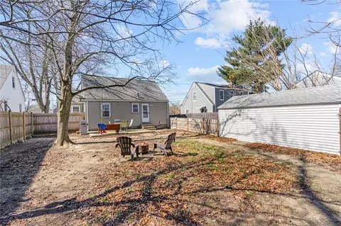 Exterior - 112 River St, Warwick, RI 02888 photo 5 of 6