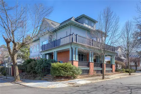 137 Prospect St #1, Providence, RI 02906