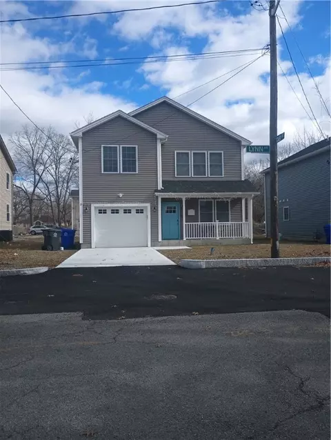 53 Hoppin Ave, Riverside, RI 02915