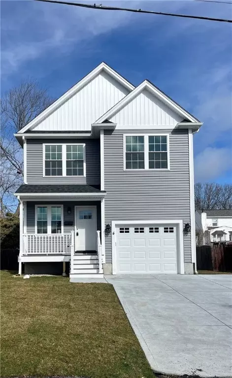 4 Coes St, North Providence, RI 02904