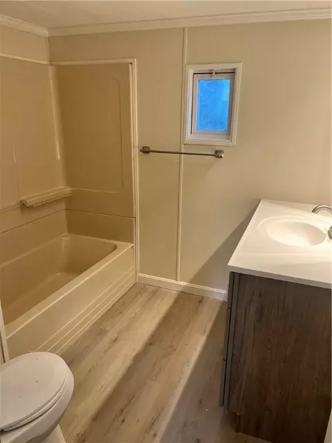 Bath - 19 Lear Dr, Coventry, RI 02816 photo 4 of 4