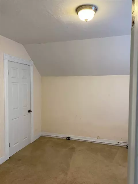 58 Killingly St, Providence, RI 02909 photo 14