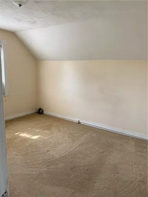 58 Killingly St, Providence, RI 02909 photo 13