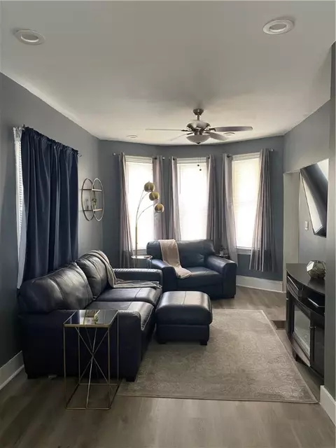 58 Killingly St, Providence, RI 02909 photo 2