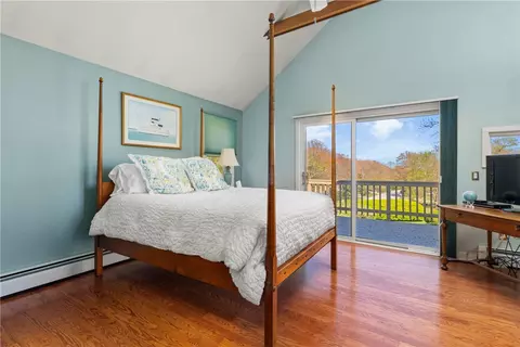 Bedroom - 67 Wright Ln, Jamestown, RI 02835 photo 2 of 4